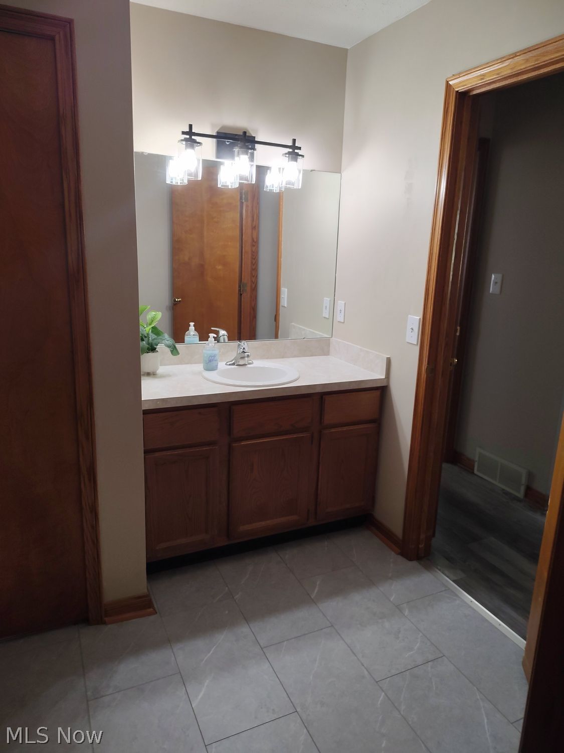 743 Bent Creek Drive Wadsworth OH 44281