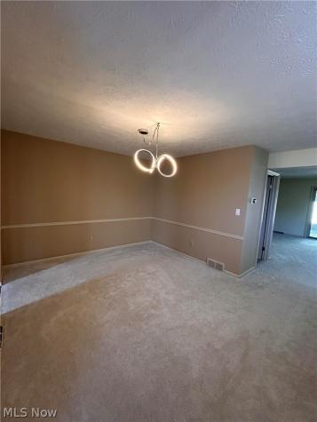 6855 W Fitzwater Road Brecksville OH 44141
