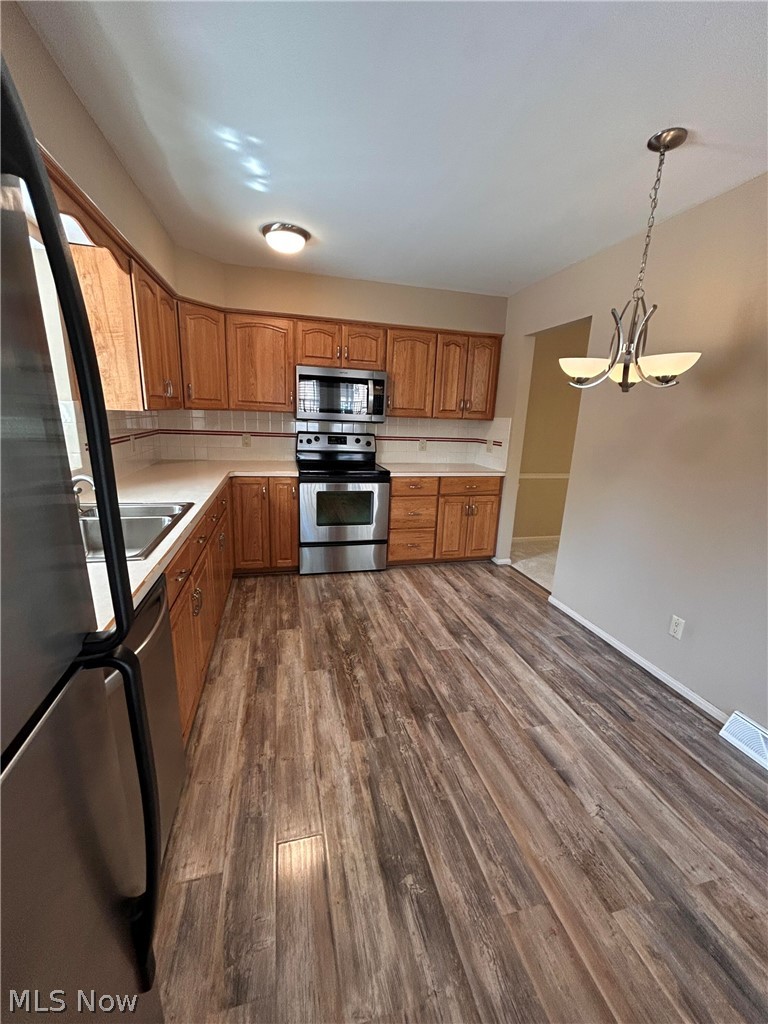 6855 W Fitzwater Road Brecksville OH 44141