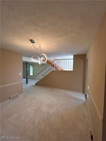 6855 W Fitzwater Road Brecksville OH 44141
