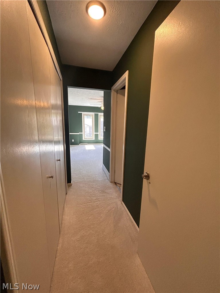 6855 W Fitzwater Road Brecksville OH 44141