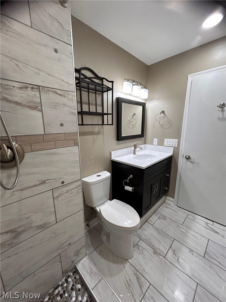 6855 W Fitzwater Road Brecksville OH 44141