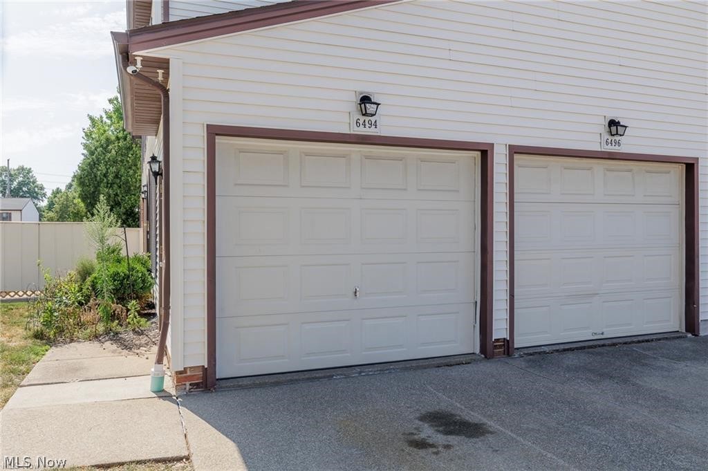 6494 Liberty Bell Drive Brook Park OH 44142