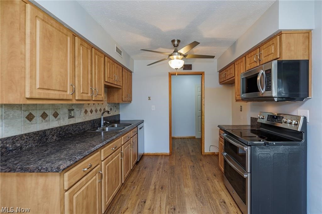 6494 Liberty Bell Drive Brook Park OH 44142