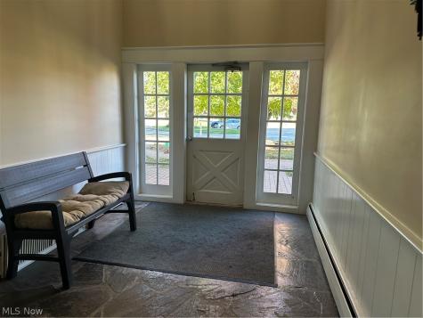 2 Meadowlawn Drive Mentor OH 44060