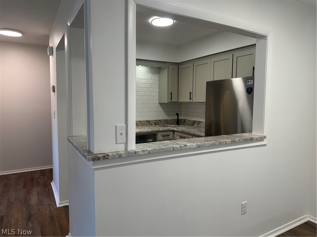 2 Meadowlawn Drive Mentor OH 44060