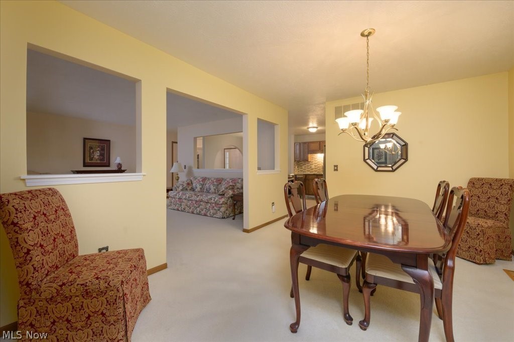 6036 Weymouth Drive Mentor OH 44060