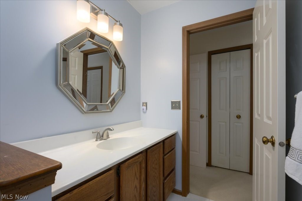 6036 Weymouth Drive Mentor OH 44060