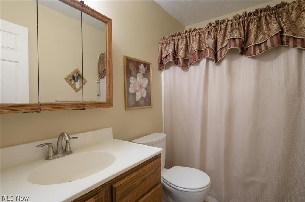 6036 Weymouth Drive Mentor OH 44060