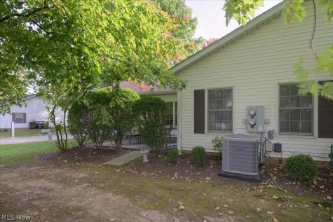 6036 Weymouth Drive Mentor OH 44060