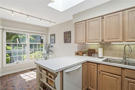 31825 Bayview Drive Avon Lake OH 44012