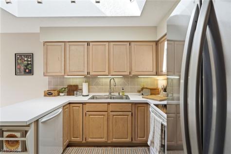 31825 Bayview Drive Avon Lake OH 44012