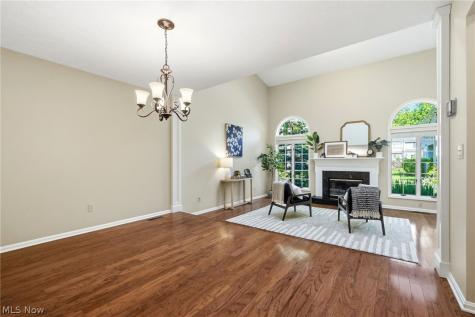 31825 Bayview Drive Avon Lake OH 44012