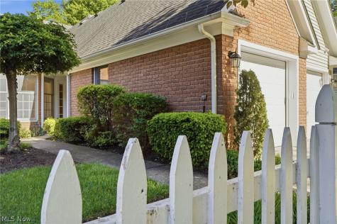 31825 Bayview Drive Avon Lake OH 44012