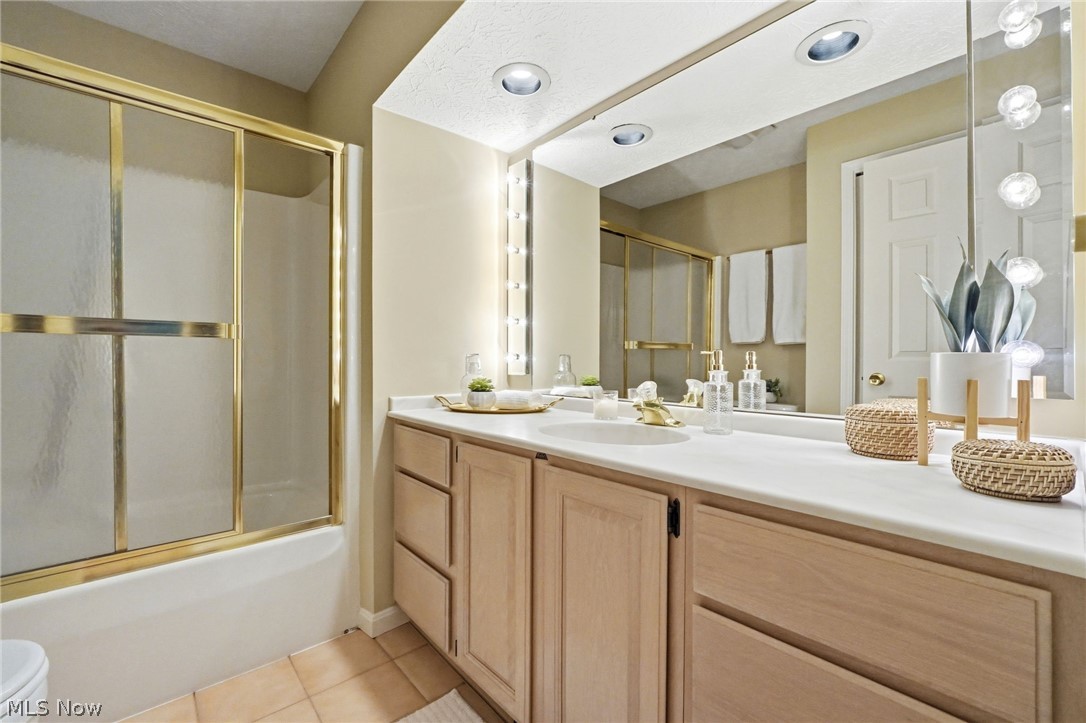 31825 Bayview Drive Avon Lake OH 44012