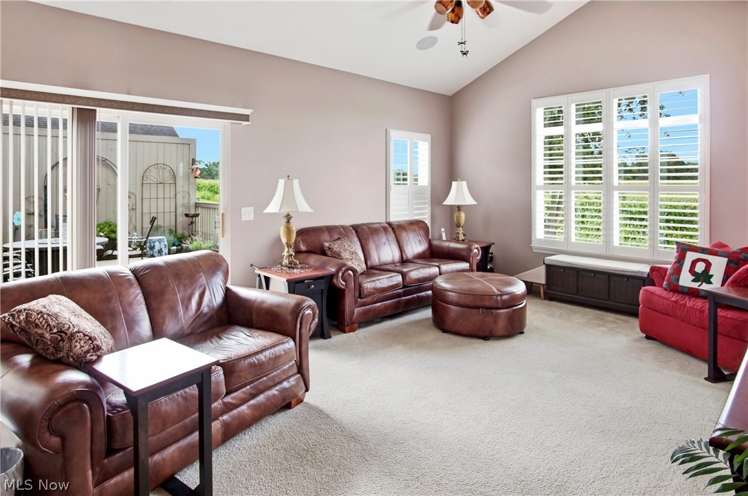 5339 W Sheffield Circle Zanesville OH 43701