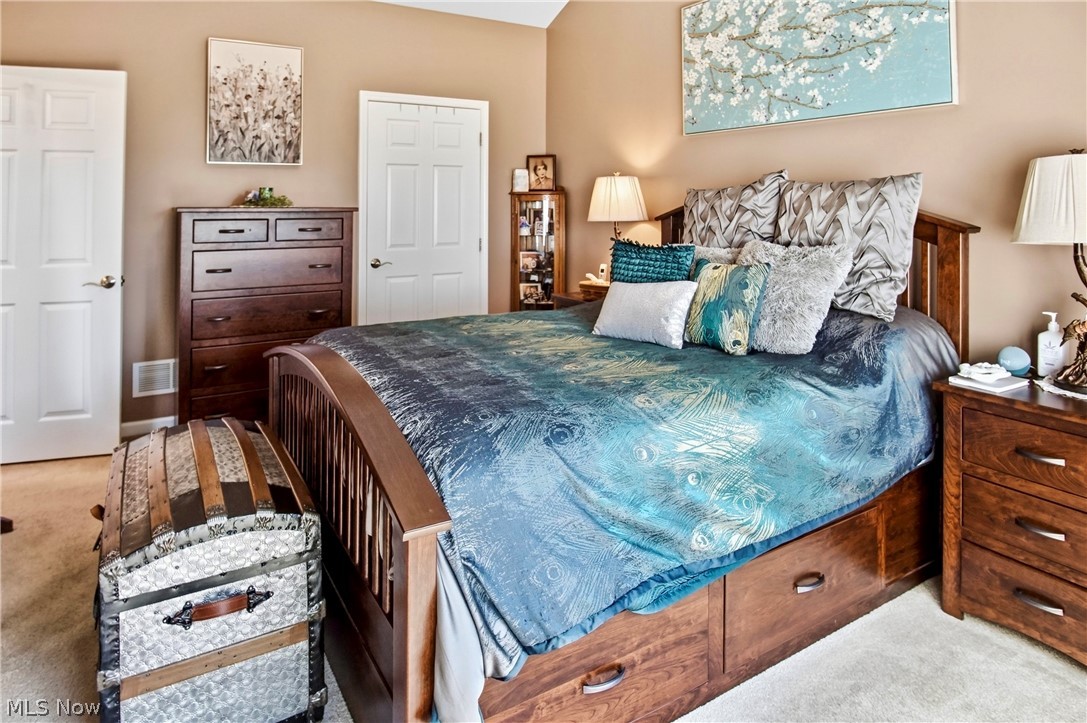 5339 W Sheffield Circle Zanesville OH 43701