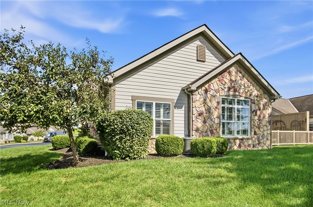 5339 W Sheffield Circle Zanesville OH 43701