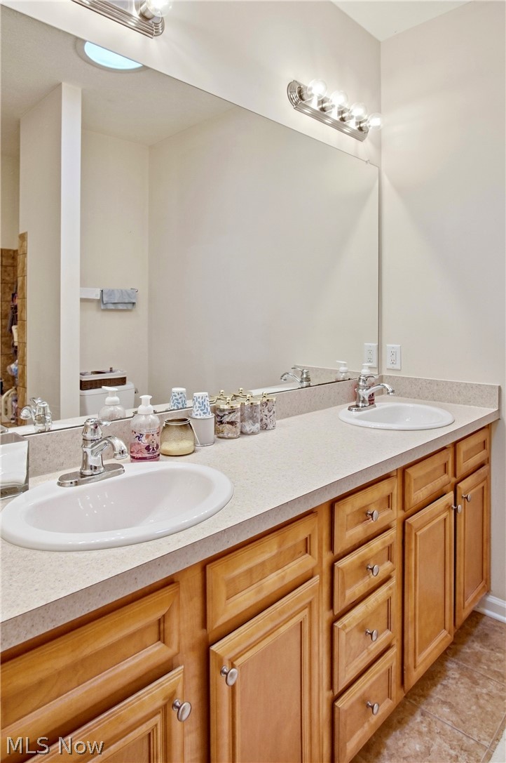 5339 W Sheffield Circle Zanesville OH 43701
