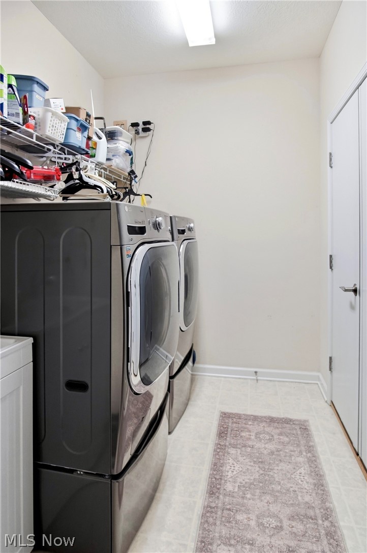 5339 W Sheffield Circle Zanesville OH 43701