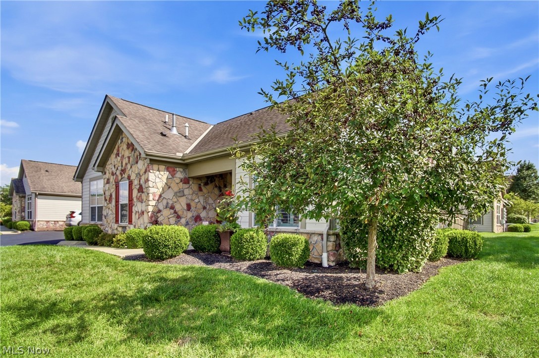 5339 W Sheffield Circle Zanesville OH 43701