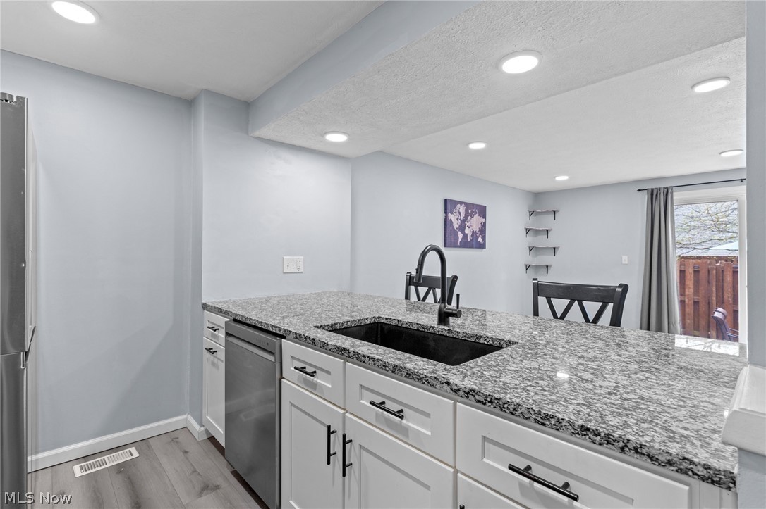 9648 E Idlewood Drive Twinsburg OH 44087
