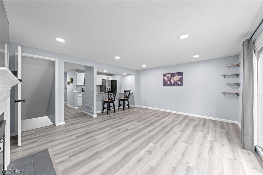 9648 E Idlewood Drive Twinsburg OH 44087