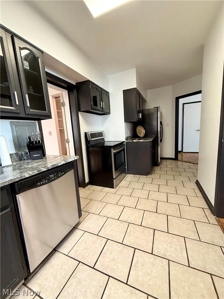 11820 Edgewater Drive Lakewood OH 44107