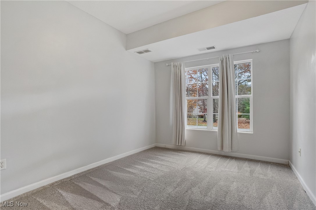 522 Robinwood Lane Copley OH 44321