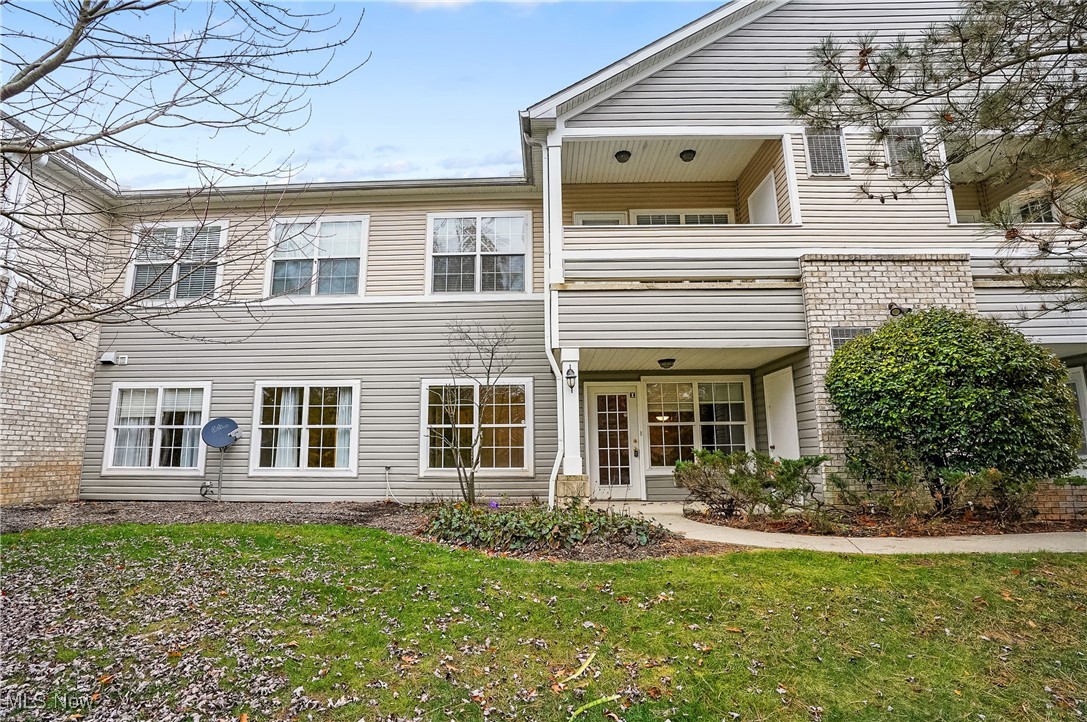 522 Robinwood Lane Copley OH 44321