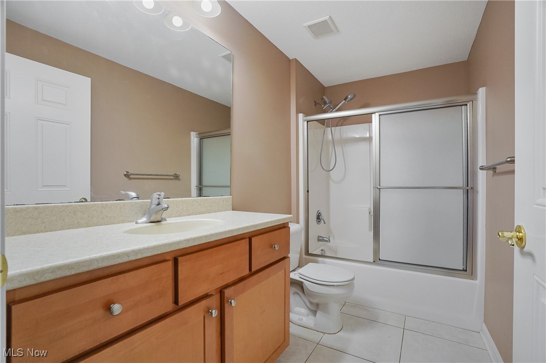 522 Robinwood Lane Copley OH 44321