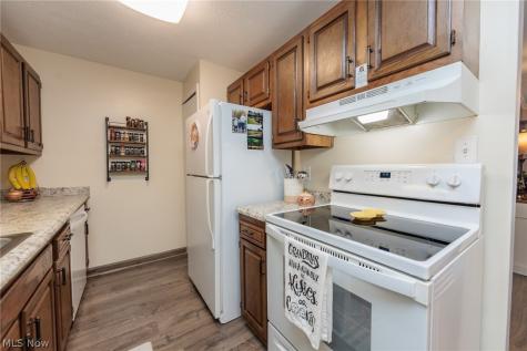 9840 Sunrise Boulevard North Royalton OH 44133