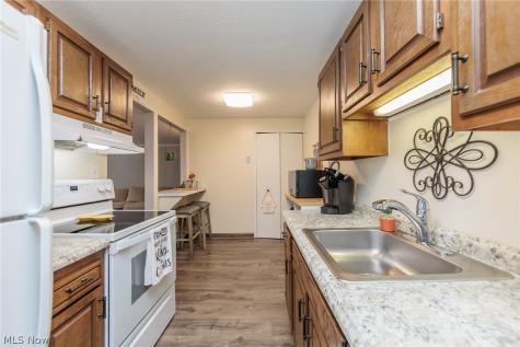 9840 Sunrise Boulevard North Royalton OH 44133