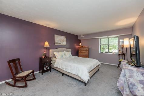 9840 Sunrise Boulevard North Royalton OH 44133
