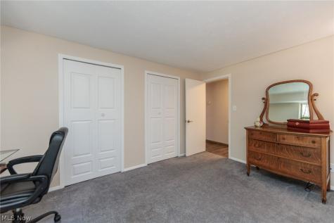 9840 Sunrise Boulevard North Royalton OH 44133