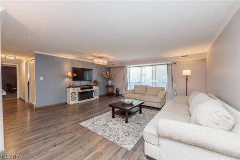 9840 Sunrise Boulevard North Royalton OH 44133