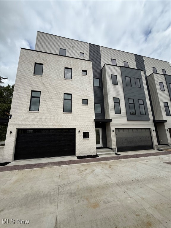 2145 Columbus Road Cleveland OH 44113