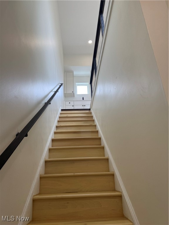 2145 Columbus Road Cleveland OH 44113