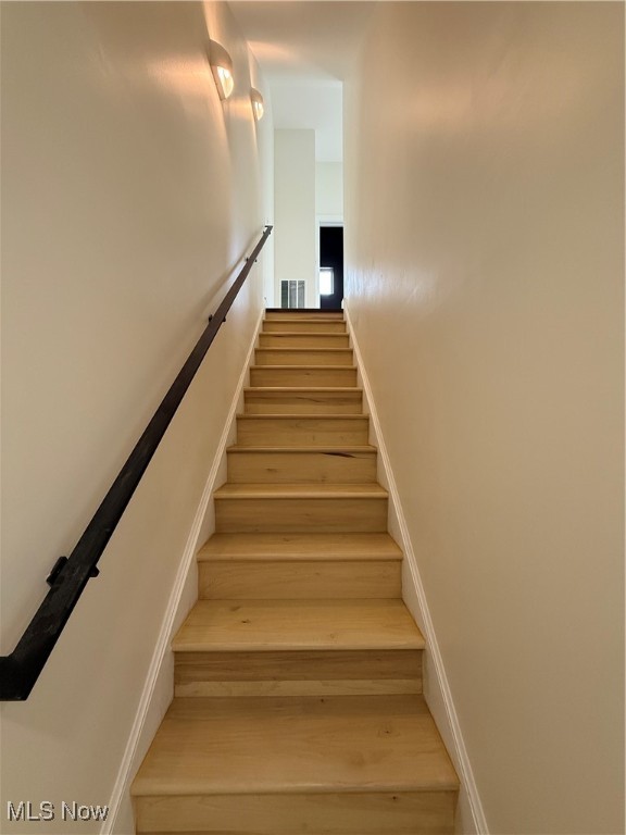 2145 Columbus Road Cleveland OH 44113