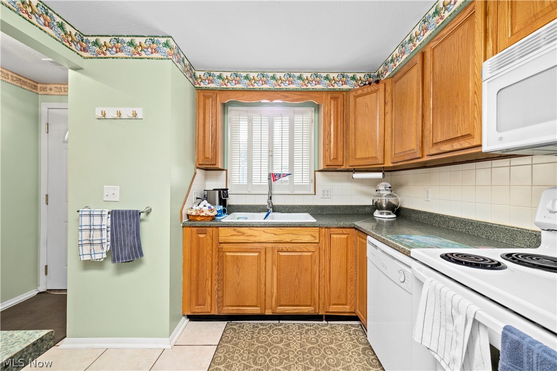 8959 W Ridge Road Elyria OH 44035