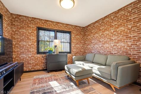 4518 Amberidge Avenue NW Canton OH 44708