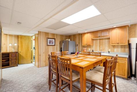4518 Amberidge Avenue NW Canton OH 44708
