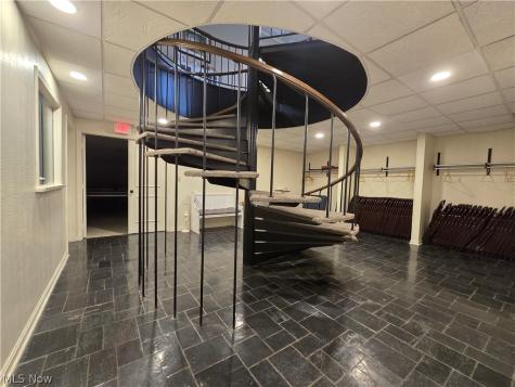 1851 King James Parkway Westlake OH 44145