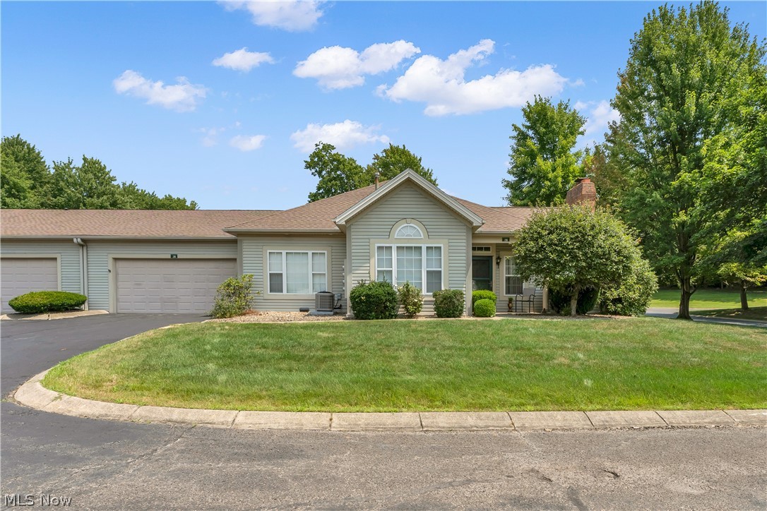 5645 Clingan Road Struthers OH 44471