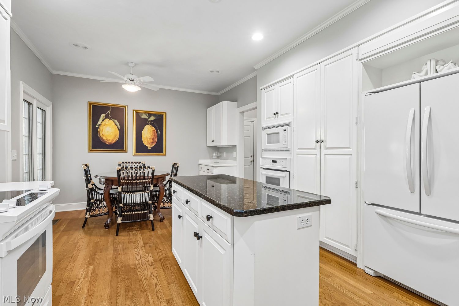 2256 Pebble Cove Westlake OH 44145