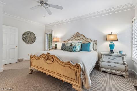 2256 Pebble Cove Westlake OH 44145