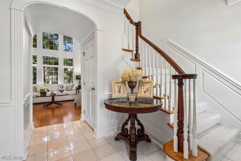 2256 Pebble Cove Westlake OH 44145