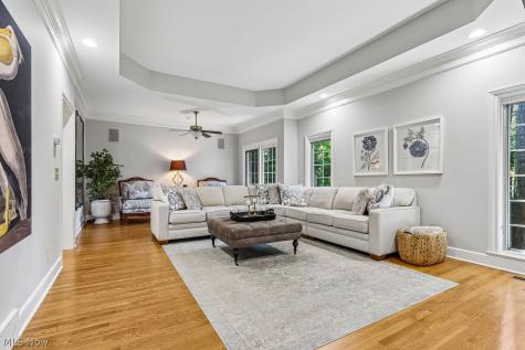 2256 Pebble Cove Westlake OH 44145