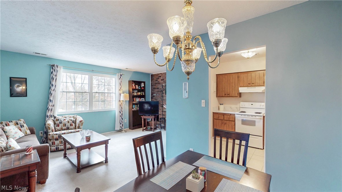 2736 Pease Drive Rocky River OH 44116