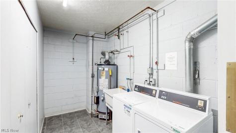 2736 Pease Drive Rocky River OH 44116